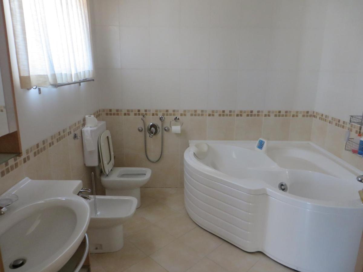 Relax Vila Kampel Κόπερ Εξωτερικό φωτογραφία