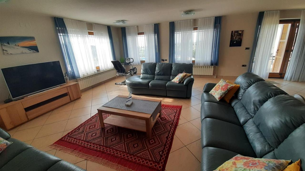 Relax Vila Kampel Κόπερ Εξωτερικό φωτογραφία